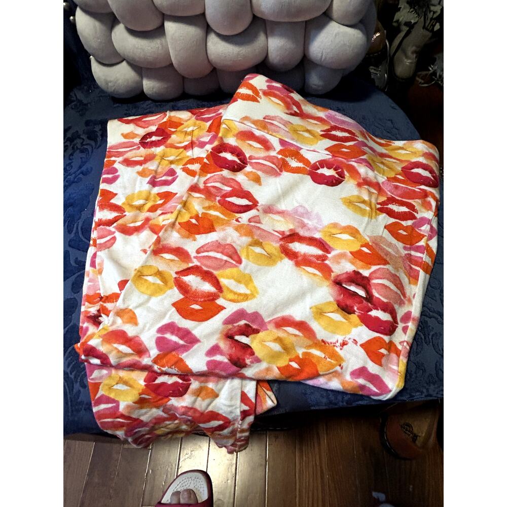 Beth Ditto Red Pink Lips Leggings